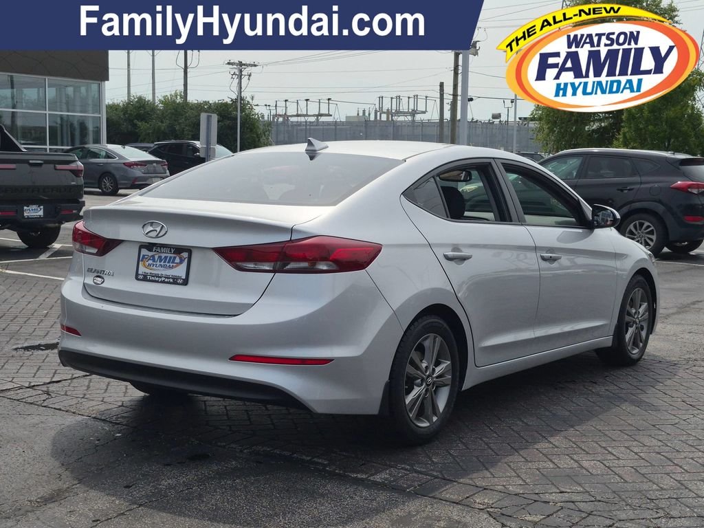 Used 2018 Silver Hyundai Value Edition image 3