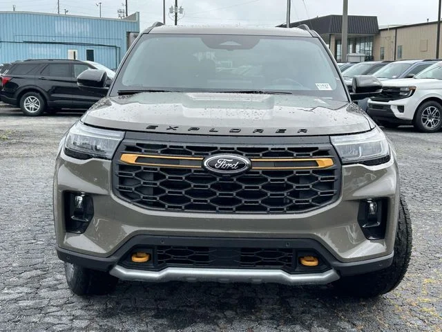 New 2026 Gray Ford Tremor image 6