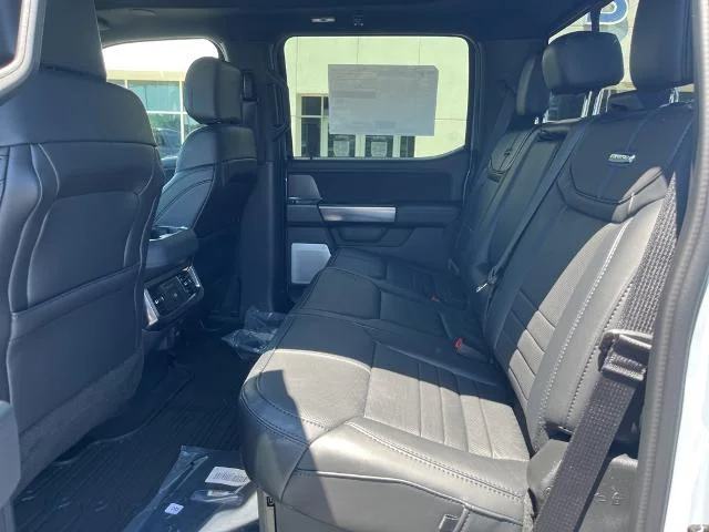 New 2026 Glacier Gray Metallic Tri-Coat Ford F-250® Platinum® image 43