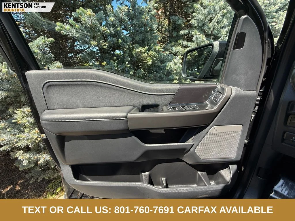 Used 2025 Black Ford Lariat image 21