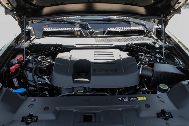 New 2026 Santorini Black Land Rover X image 47