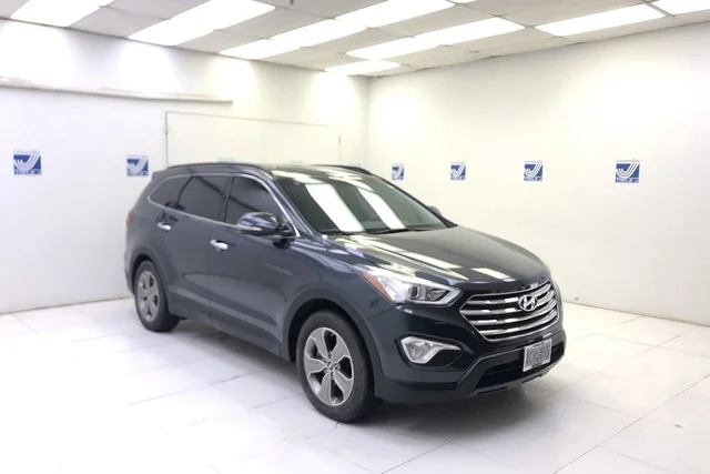 2016 Hyundai Santa Fe SE