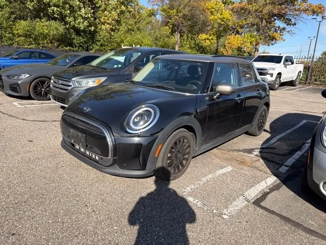 2024 MINI Hardtop 4 Door Base