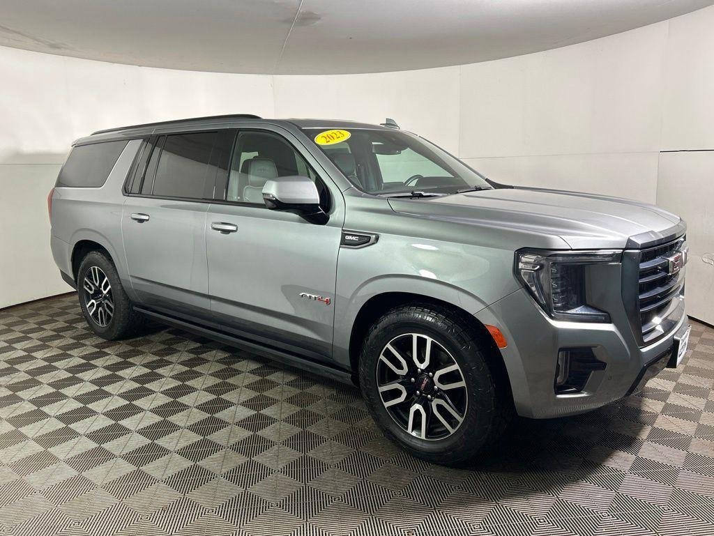 Used 2023 Sterling Metallic GMC AT4 image 5