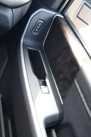 New 2026 Agate Black Metallic Ford F-350® Lariat® image 26