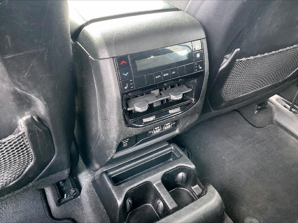 Used 2021 Bright White Clearcoat Jeep Limited image 28