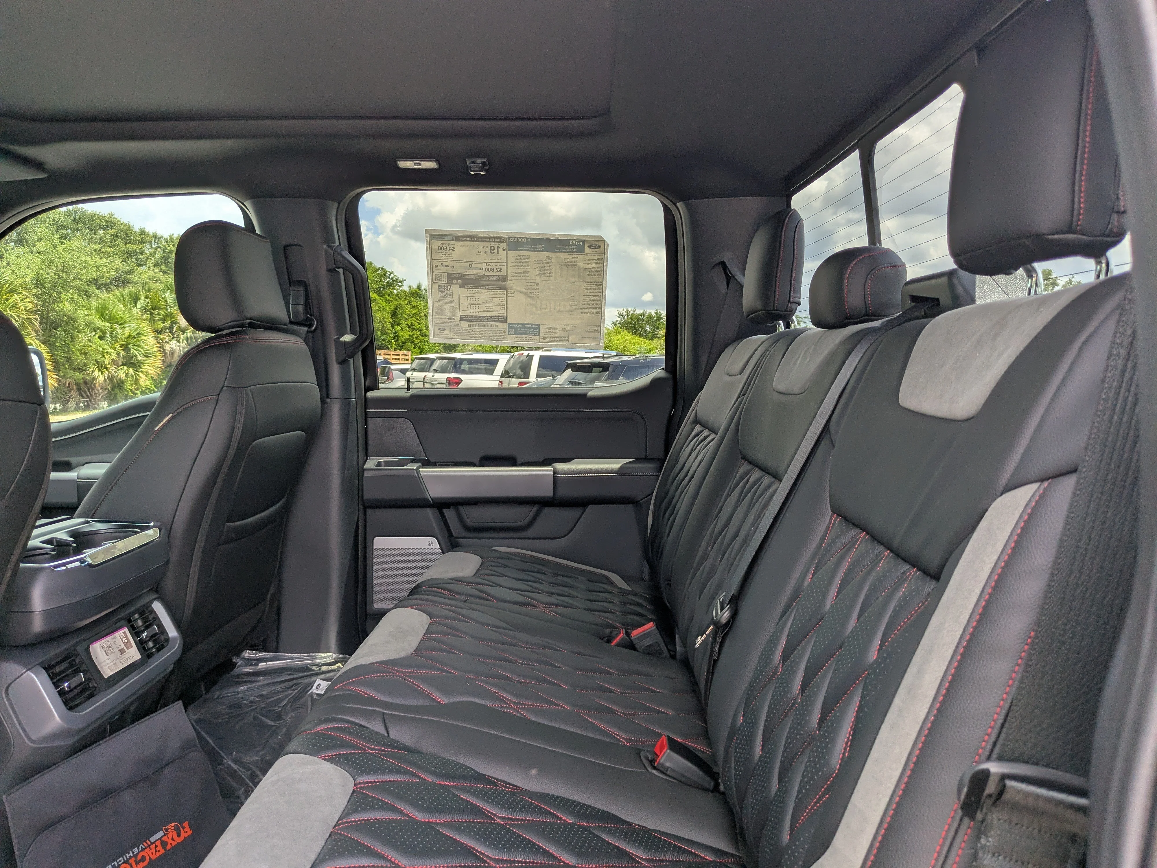 New 2026 Agate Black Metallic Ford XLT image 16