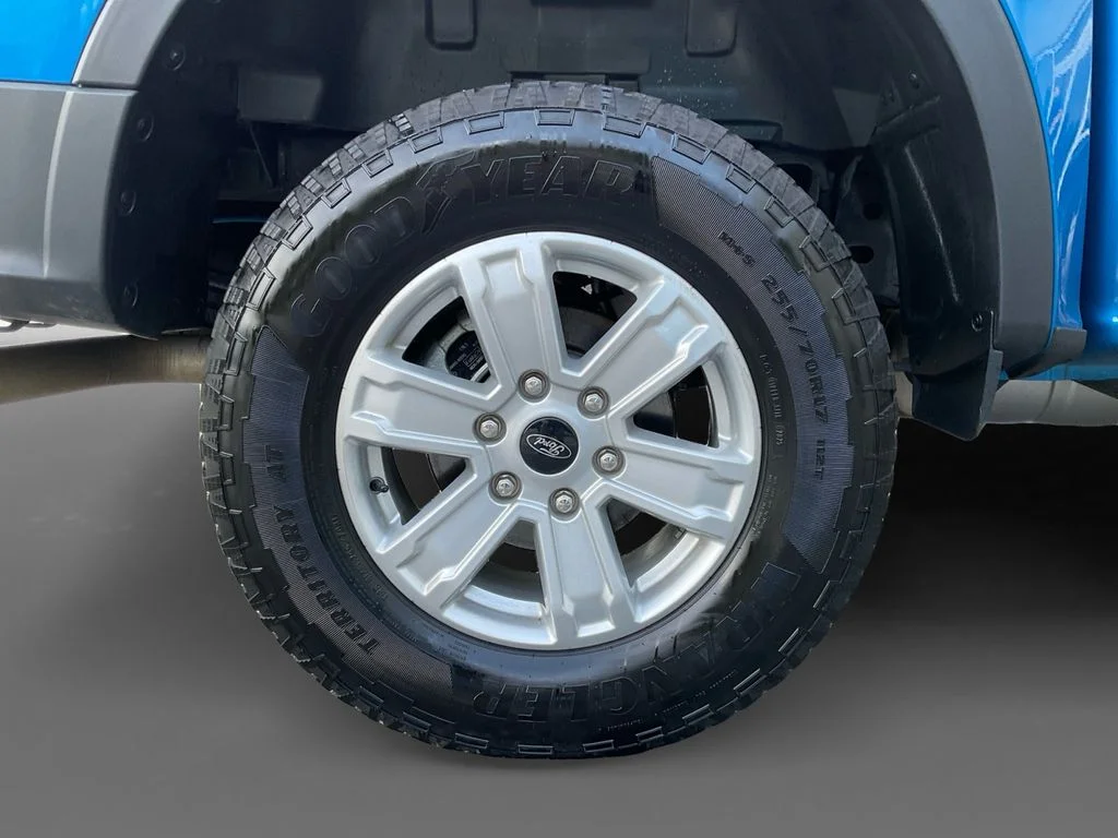 Used 2025 Blue Ford XL image 10