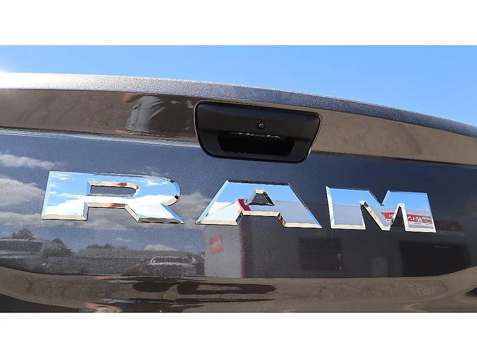 New 2026 Granite Crystal Metallic Clear-Coat Exterior Paint RAM Big Horn image 29