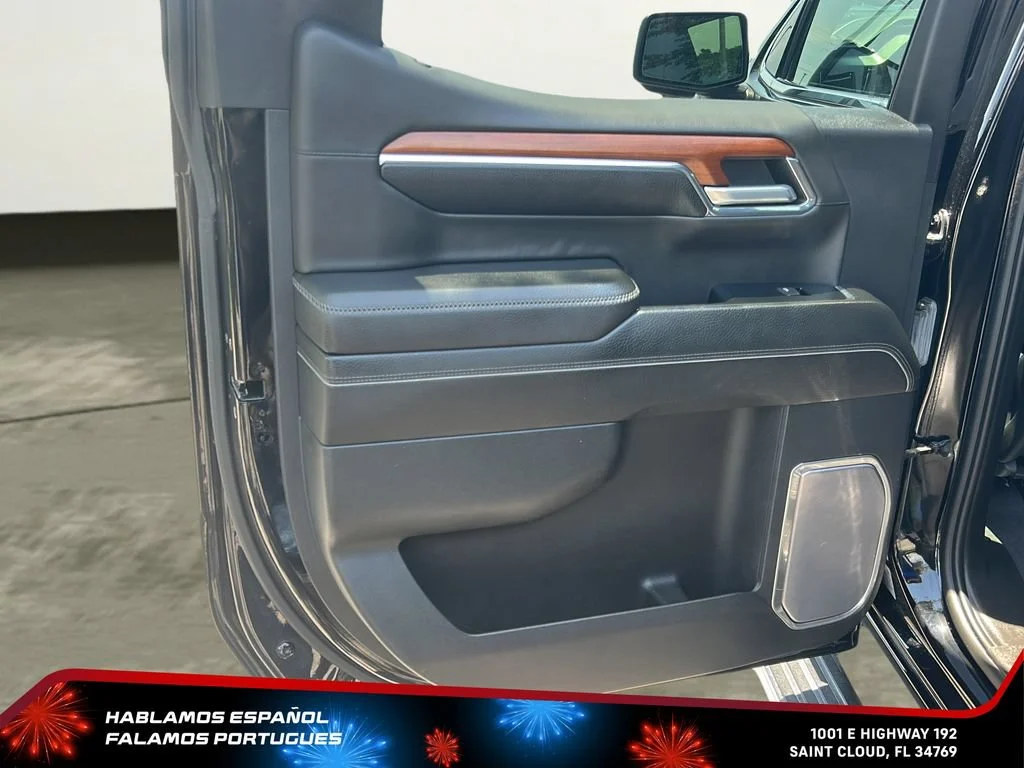 Used 2023 Onyx Black GMC Denali image 23