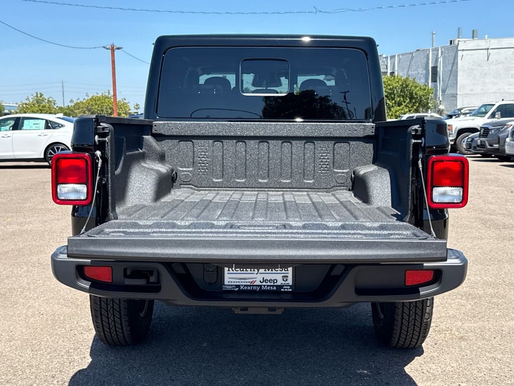 New 2026 Black Clear-Coat Exterior Paint Jeep Sport S image 6