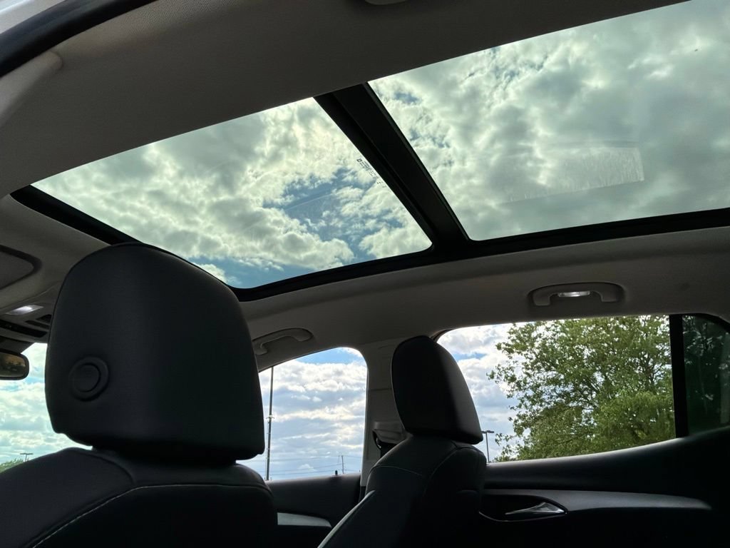New 2026 Summit White Buick Sport Touring image 31