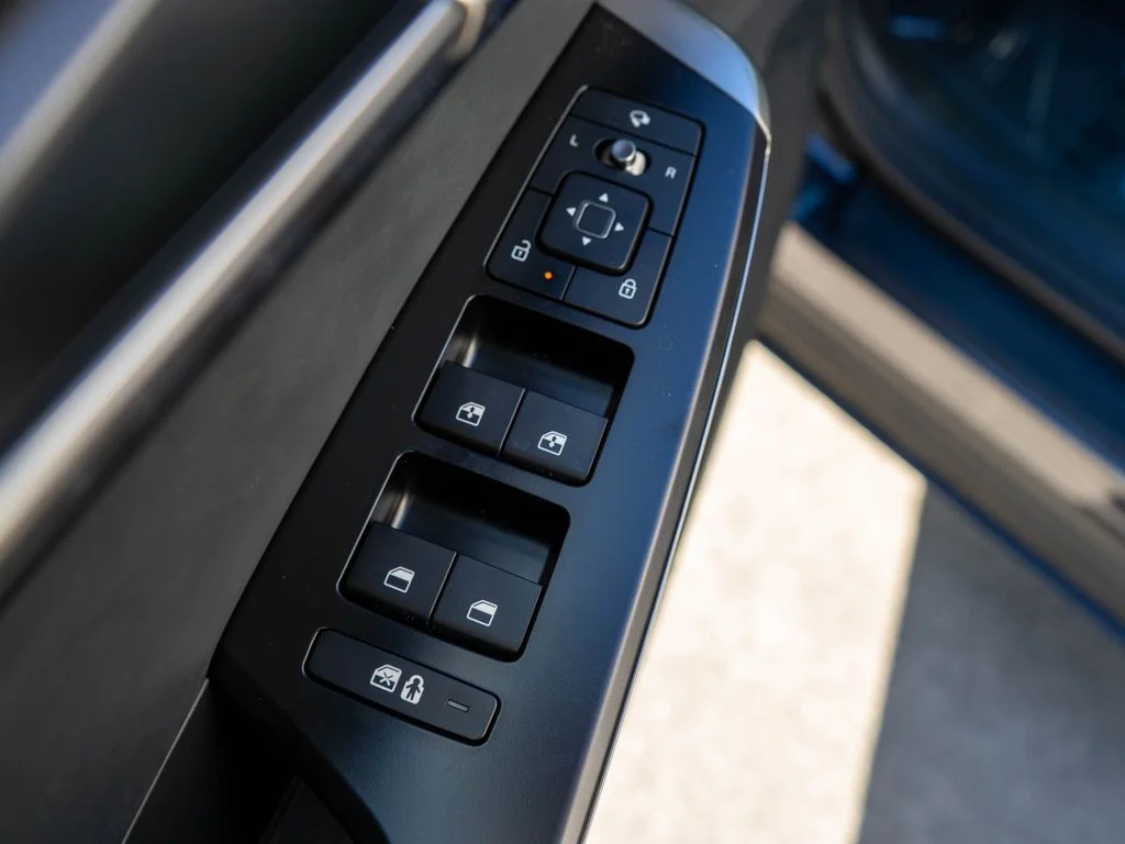 New 2026 Panthera Metal Kia LIGHT image 17