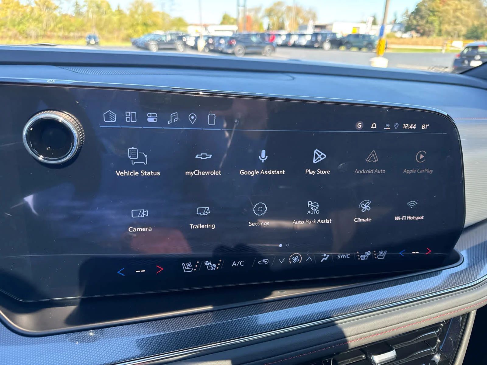 2027 Chevrolet Suburban RST - Photo 26