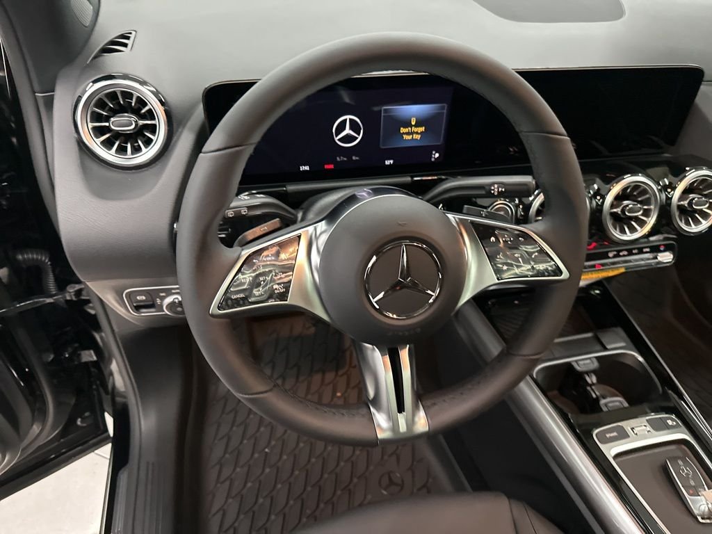 New 2026 Night Black Mercedes-Benz GLA 250 image 10