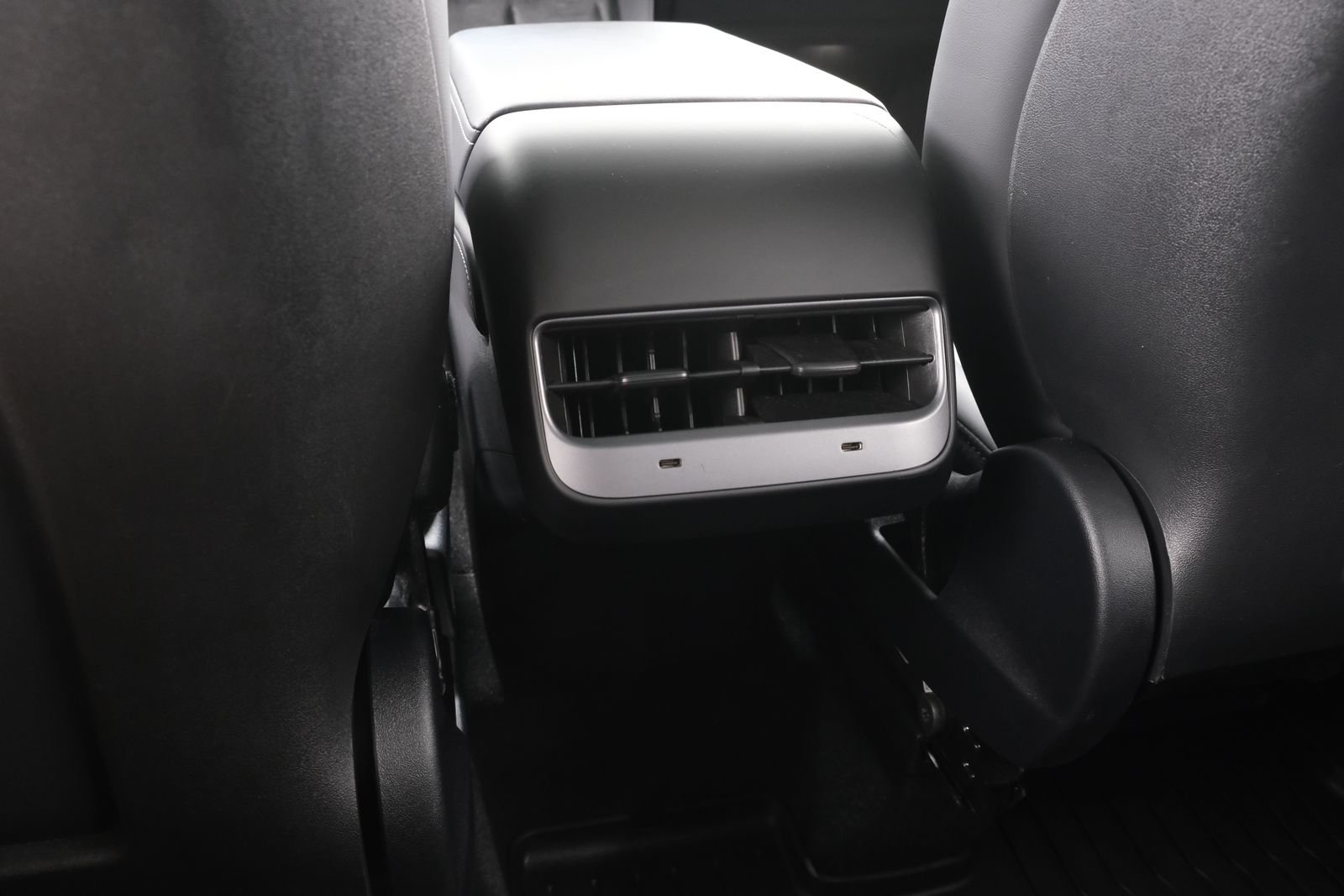 Used 2024 Solid Black Tesla Long Range image 33