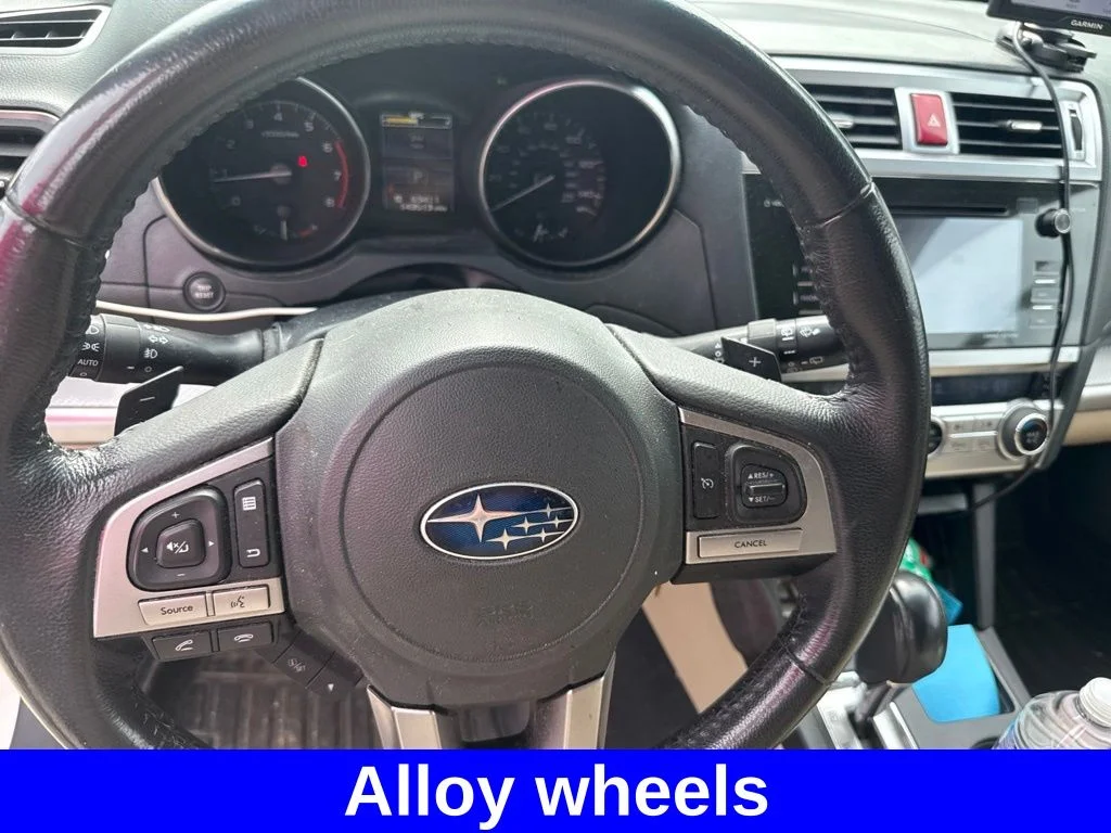 Used 2017 White Subaru 2.5i Premium image 16