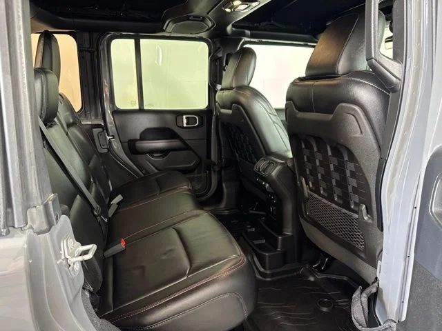 Used 2019 Gray Jeep Unlimited Rubicon image 5