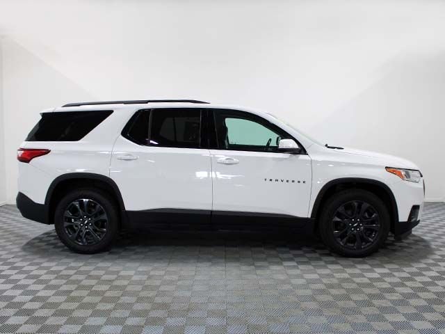 Used 2021 Summit White Chevrolet RS image 7
