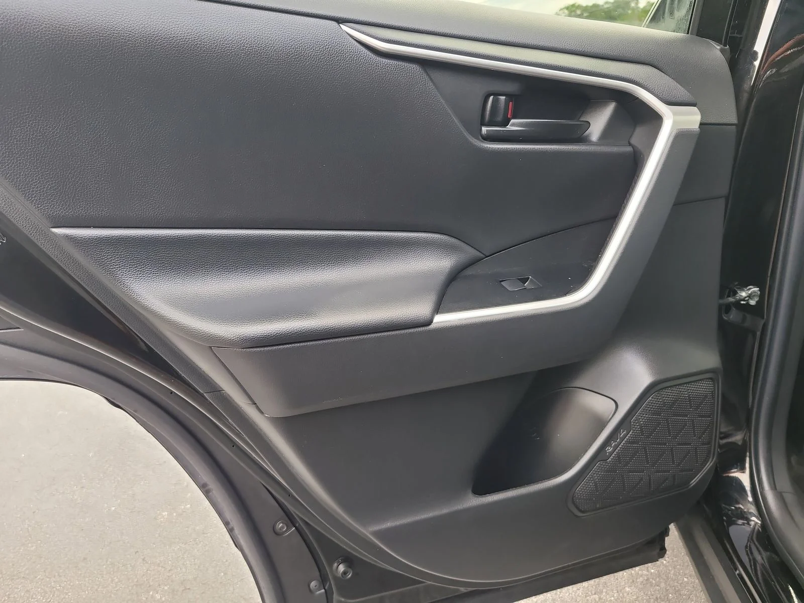 Used 2023 Black Toyota LE image 9