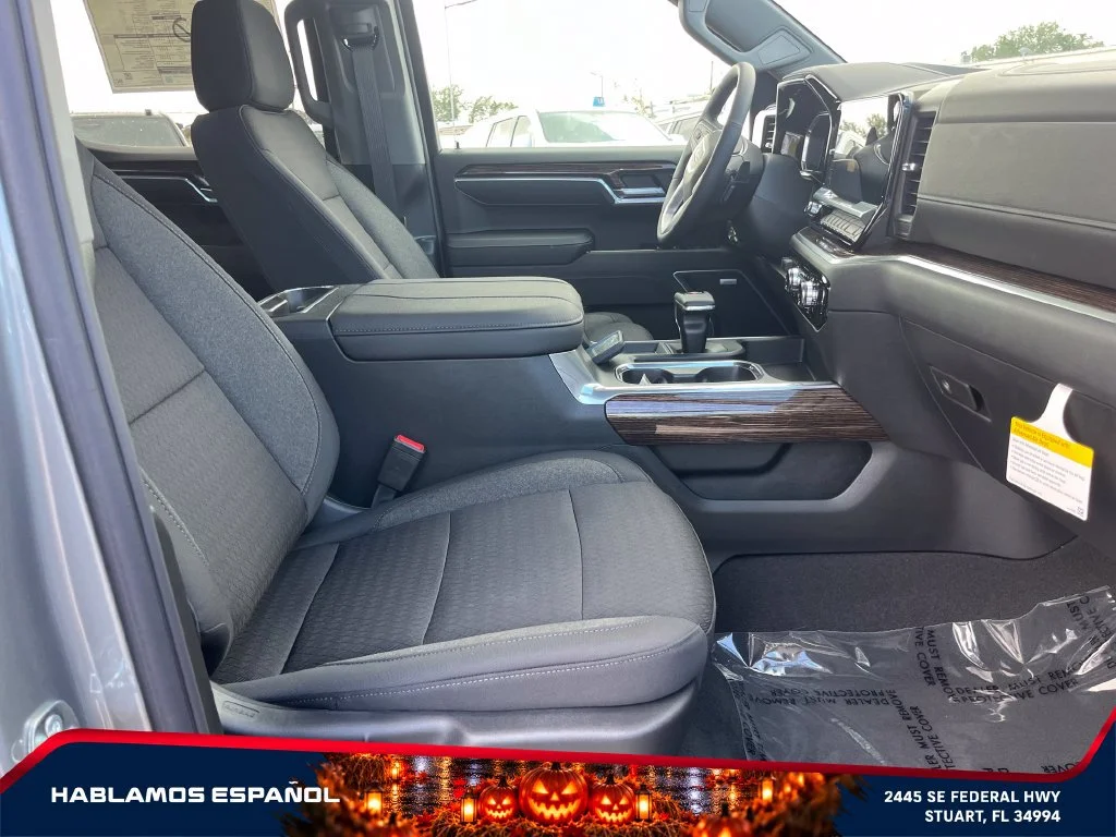 New 2026 Sterling Metallic GMC Elevation image 19