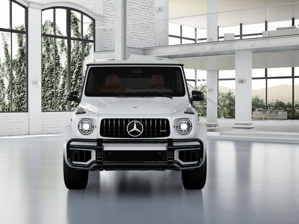 New 2027 MANUFAKTUR Moonlight White Metallic Mercedes-Benz AMG® G 63 SUV image 7