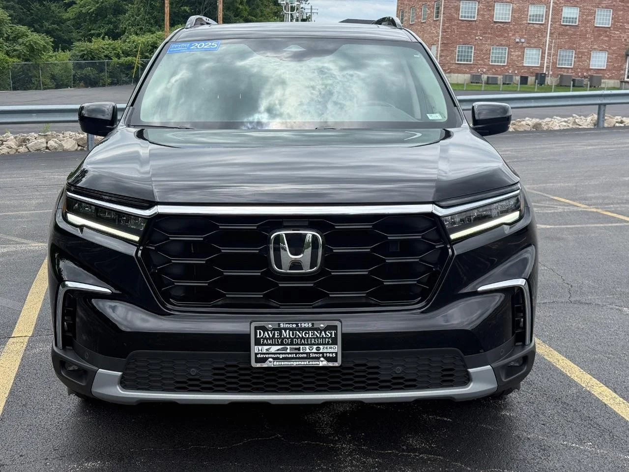 Certified Used 2025 Crystal Black Pearl Honda Touring image 10