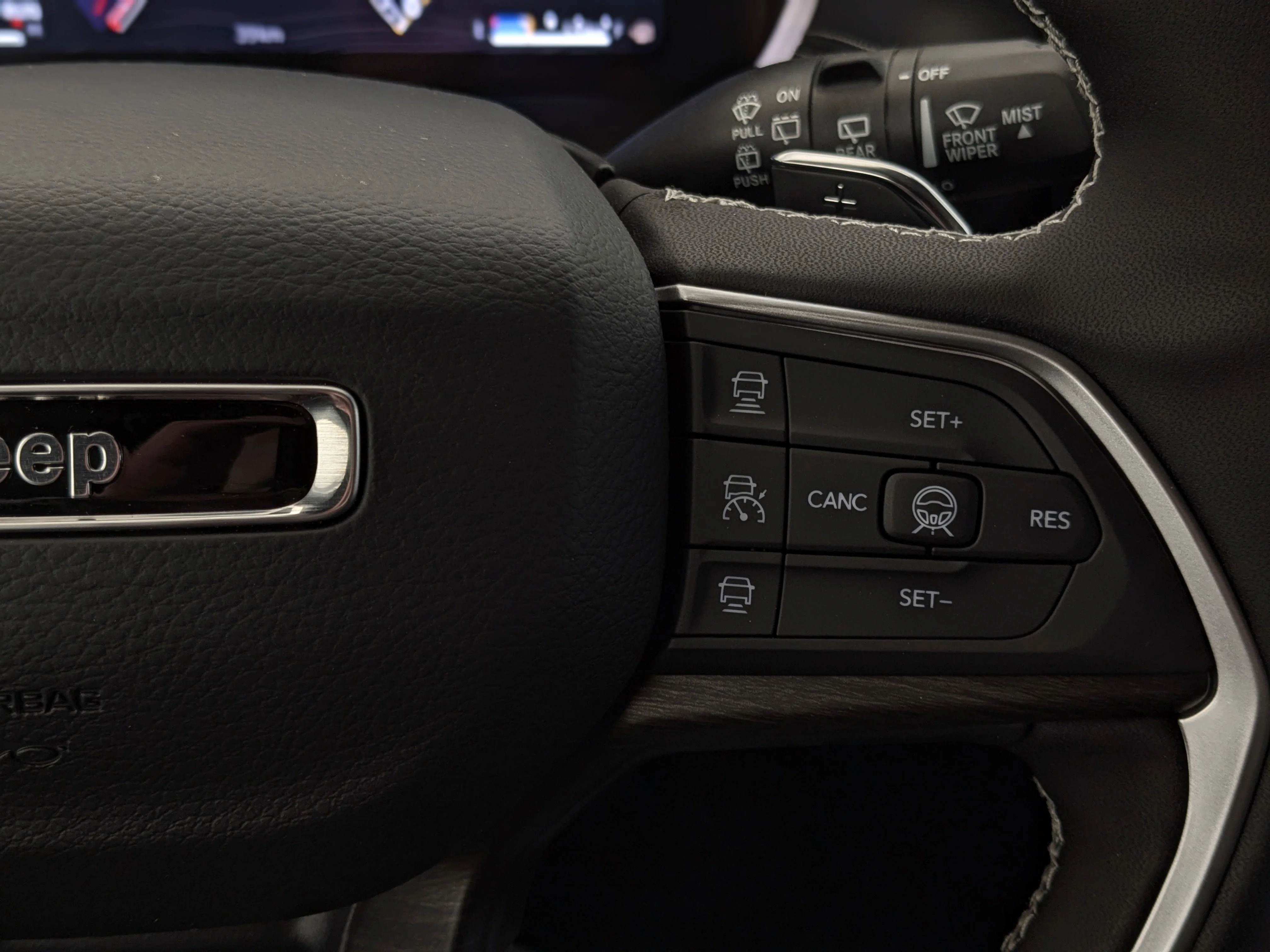 New 2026 Black Jeep Limited Reserve - - Nappa Leather - Ventilated Seats - Trailer Tow Pack - Remote Start & More! image 18
