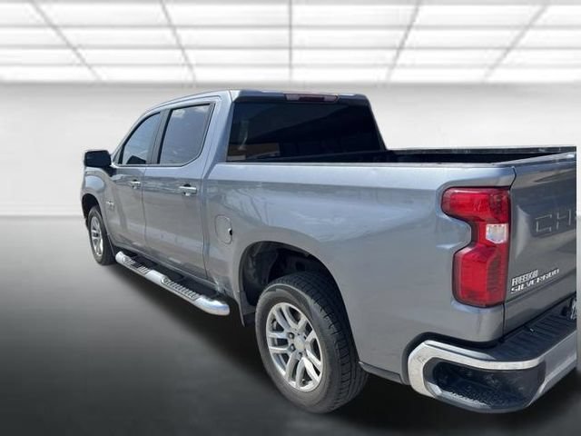 Used 2021 SATIN STEEL METALLIC Chevrolet LT image 3