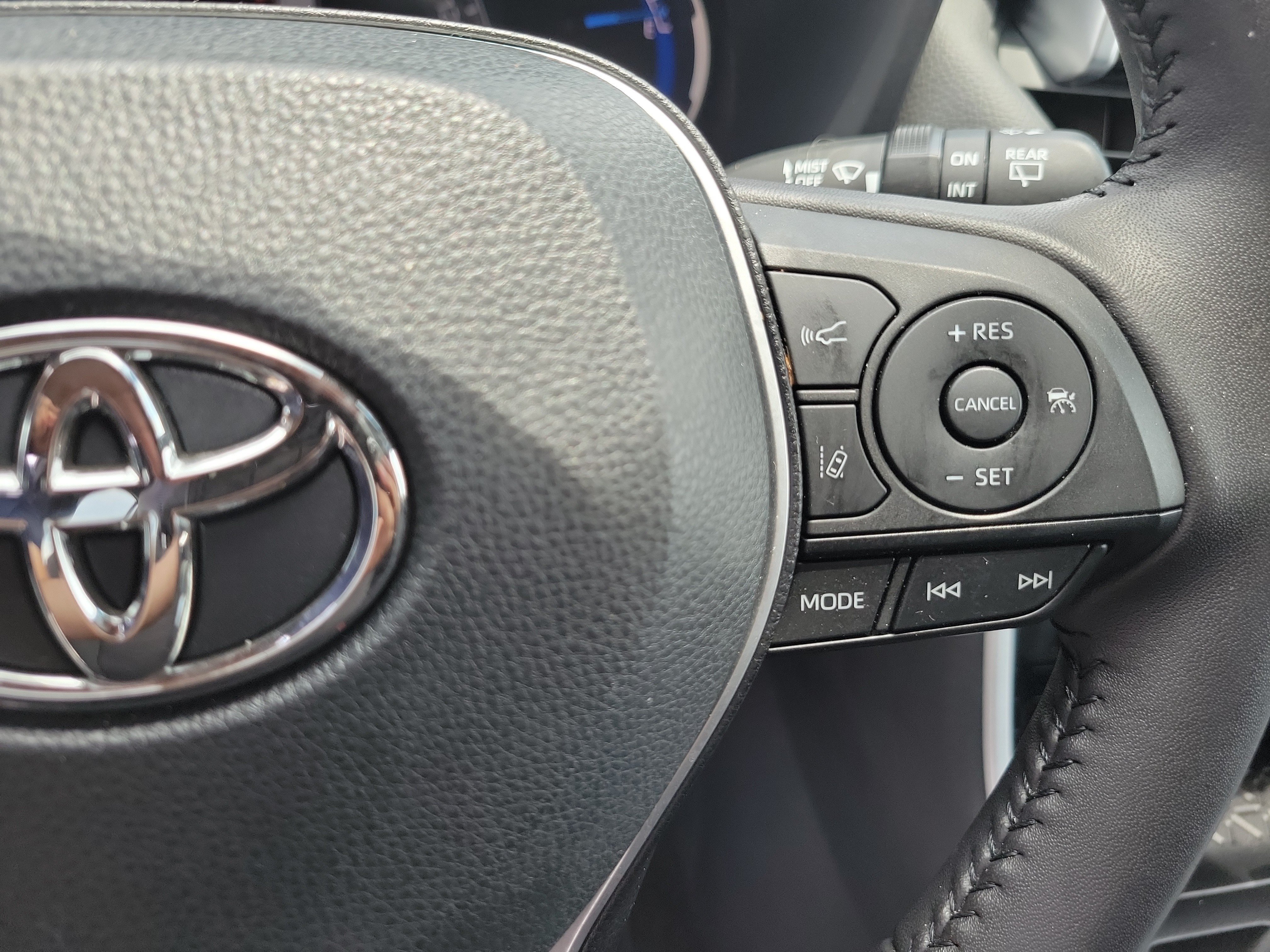 Certified Used 2023 Midnight Black Metallic Toyota Hybrid SE image 27