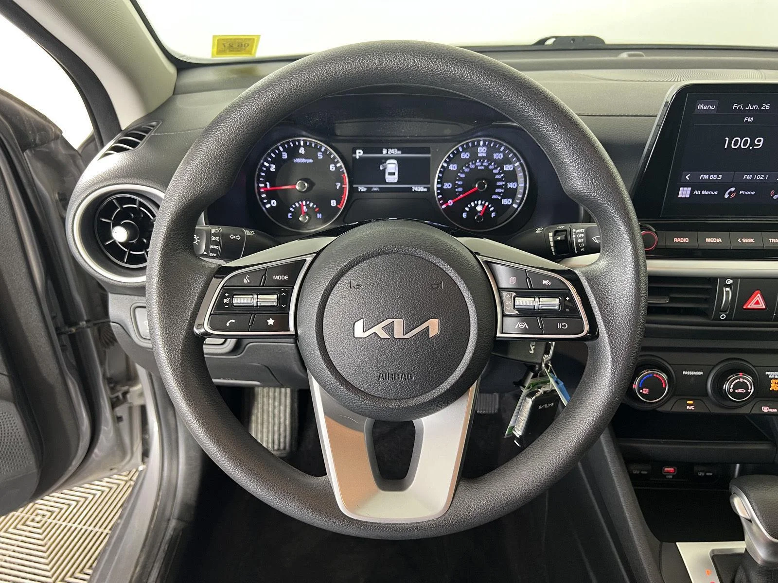 Used 2023 Steel Gray Kia LXS image 8