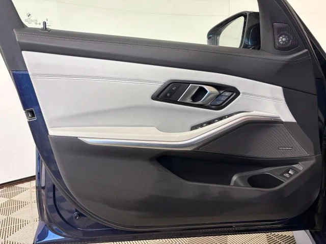 Used 2024 Tanzanite Blue II Metallic BMW Competition image 10