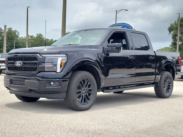 New 2026 Black Metallic Ford Lariat image 33