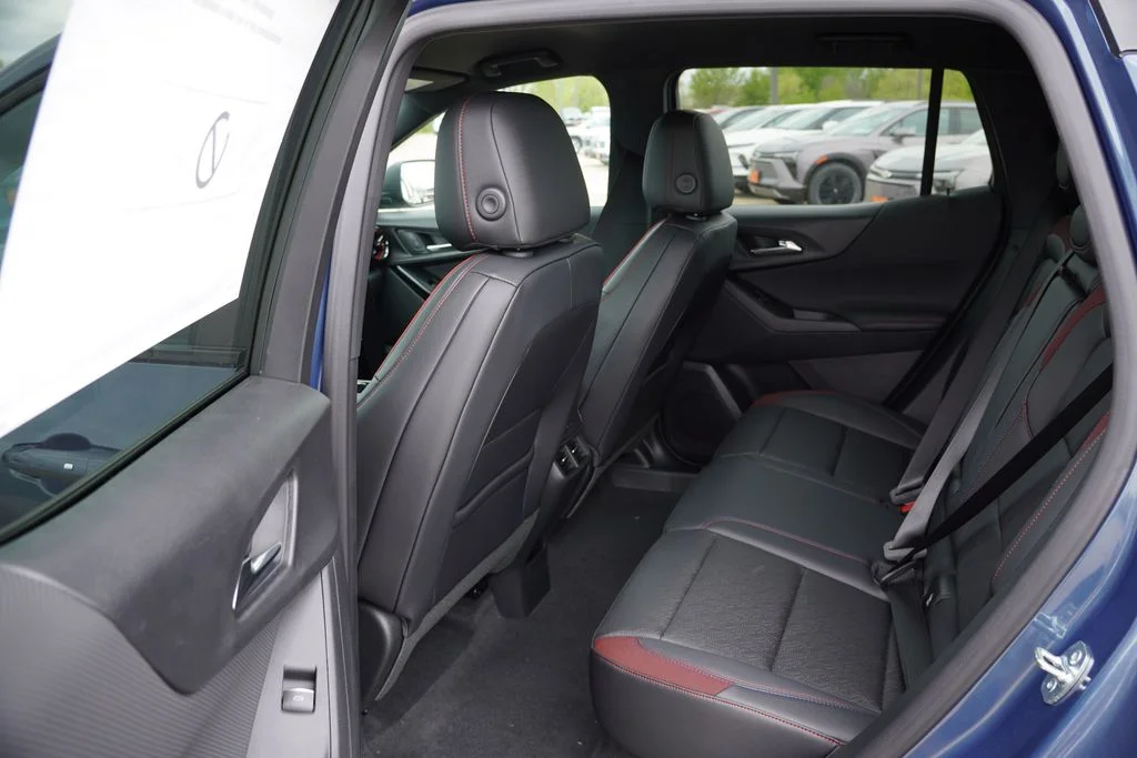 2026 Chevrolet Equinox RS - Photo 11