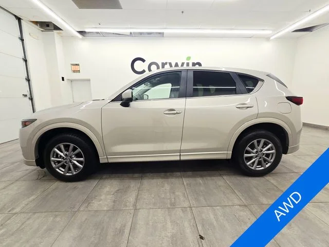 Used 2025 Platinum Mazda 2.5 S Select Package image 2