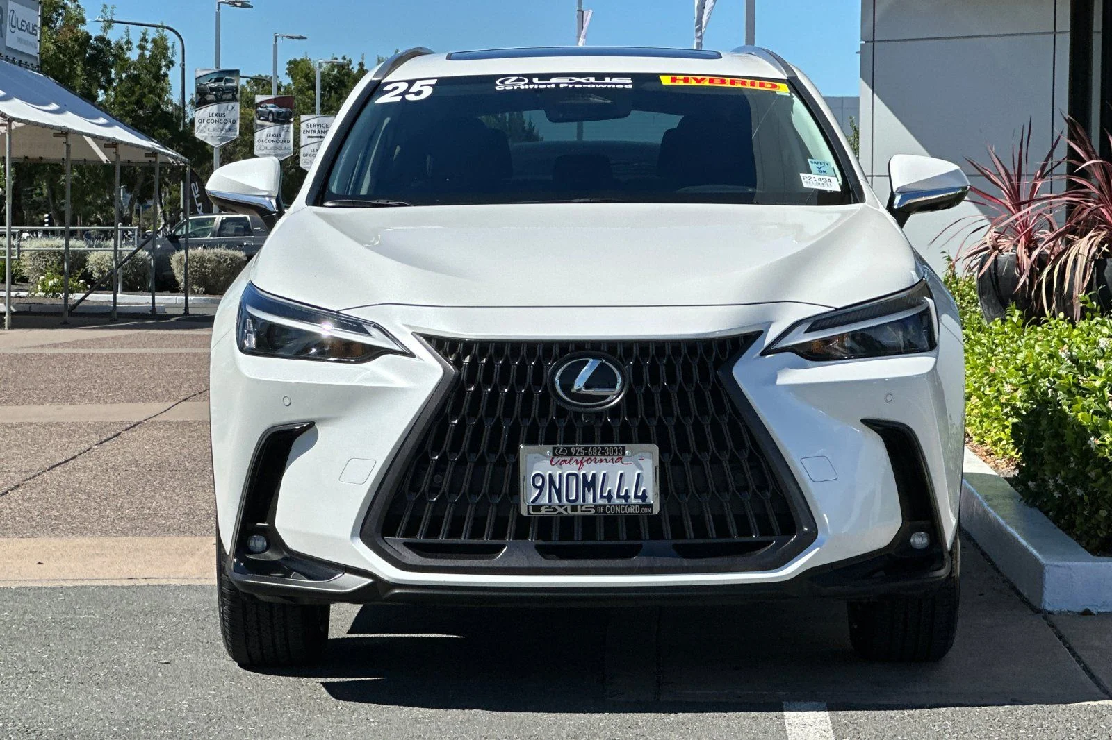 Used 2025 White Pearl Lexus 350h Premium image 6