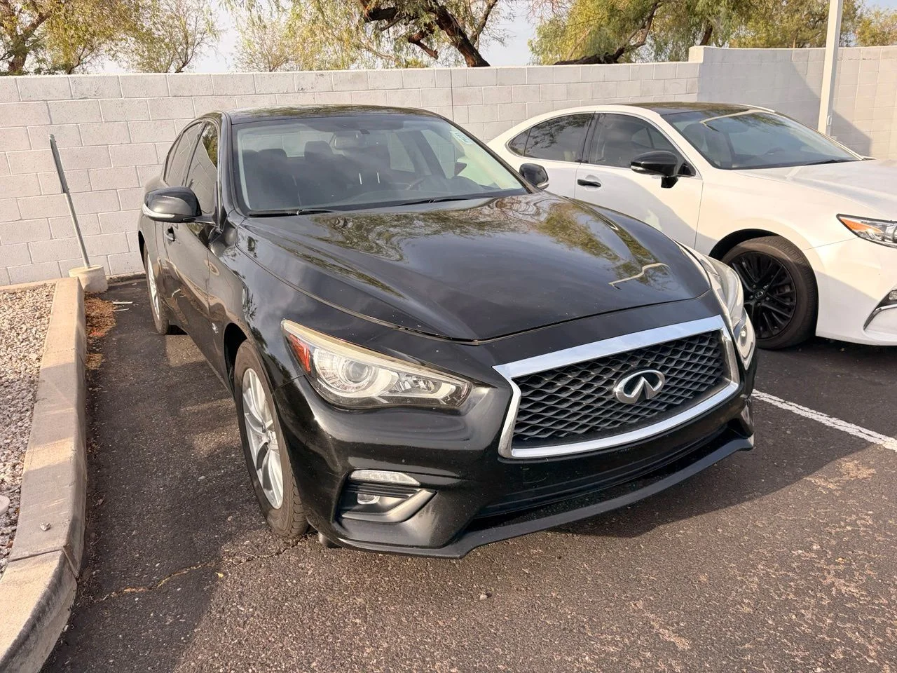 Used 2018 Black Obsidian INFINITI 2.0t Pure image 3