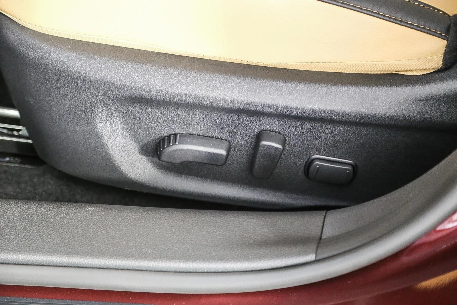 2025 Nissan Sentra SV - Photo 22