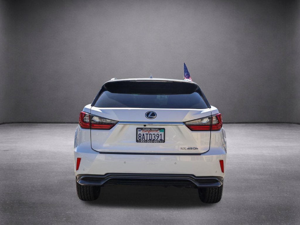 Used 2017 White Lexus 450h image 5