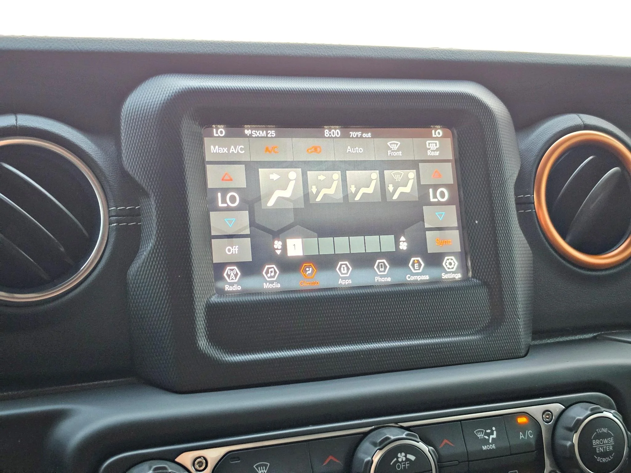 Used 2019 Punkn Metallic Clearcoat Jeep Sahara image 16
