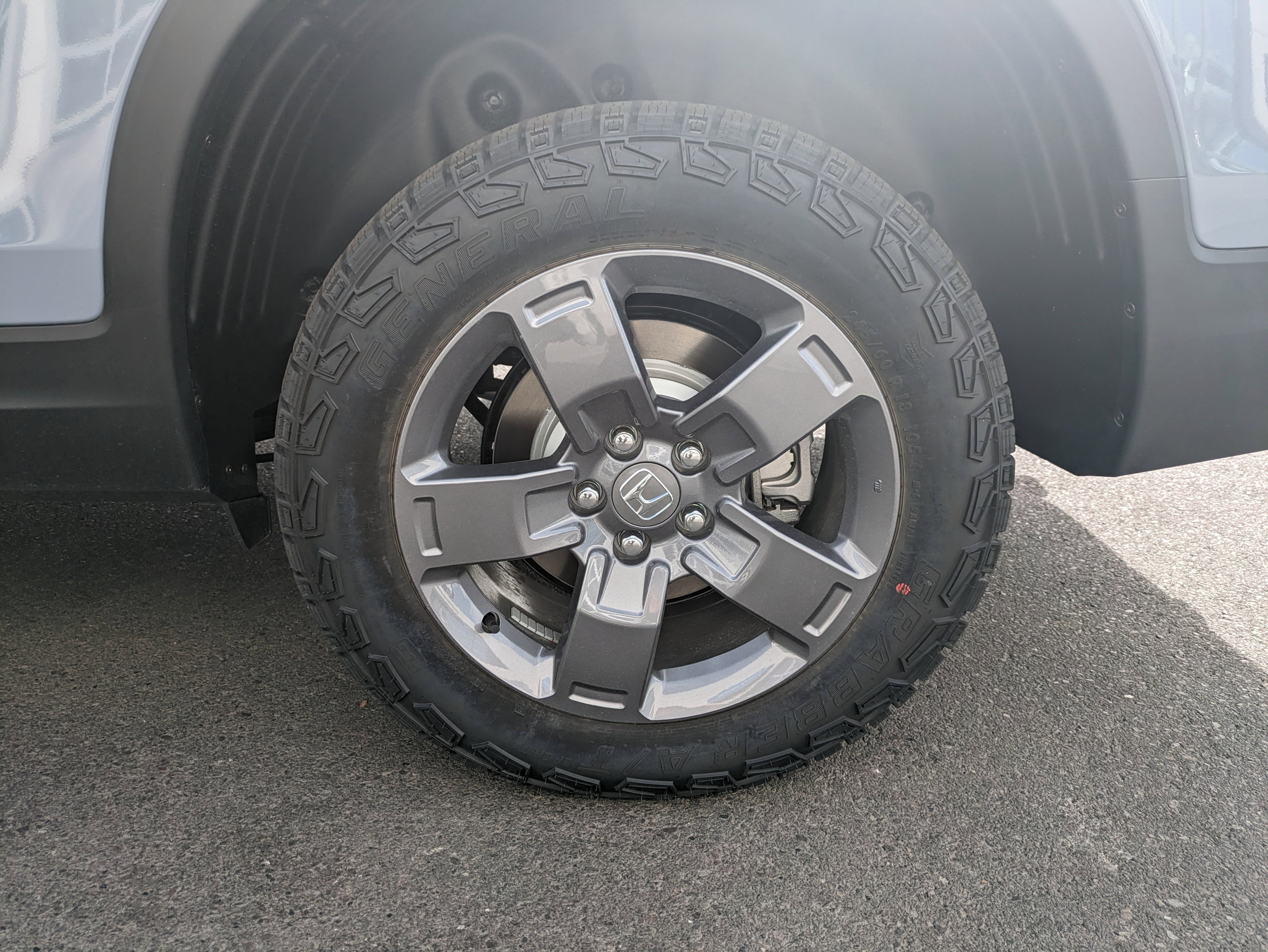 New 2026 Sonic Gray Pearl Honda TrailSport image 10