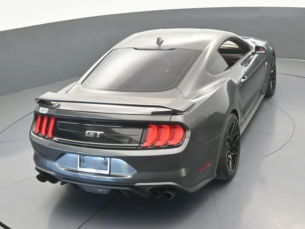 Used 2020 Magnetic Ford GT Premium image 38
