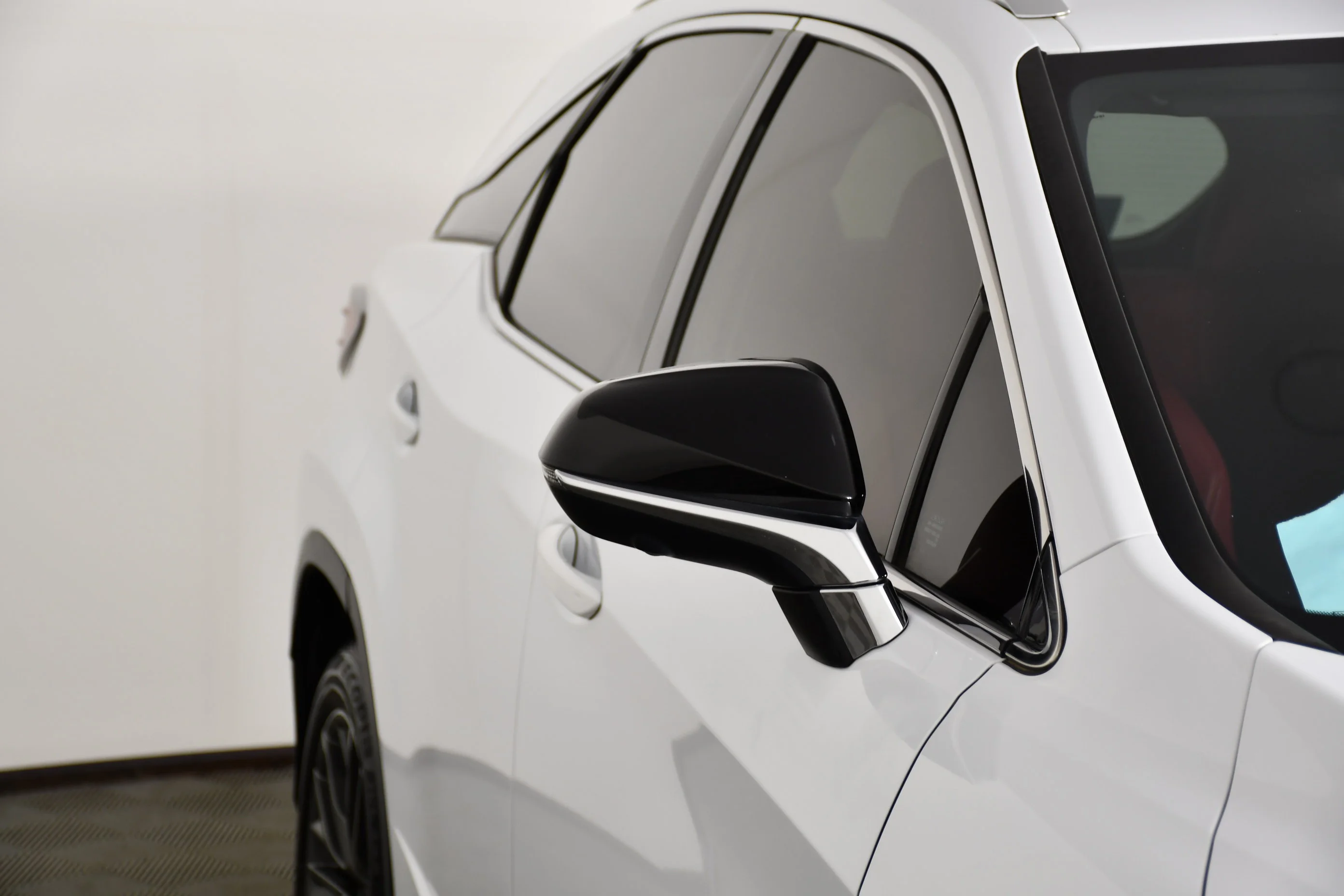 Used 2022 Ultra White Lexus RX 350 F SPORT Handling image 14