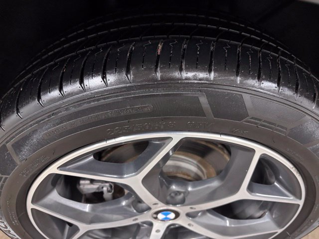 Used 2017 Gray BMW xDrive28i image 7