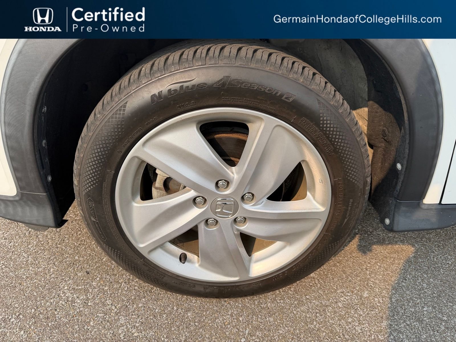 Certified Used 2019 Platinum White Pearl Honda EX image 12