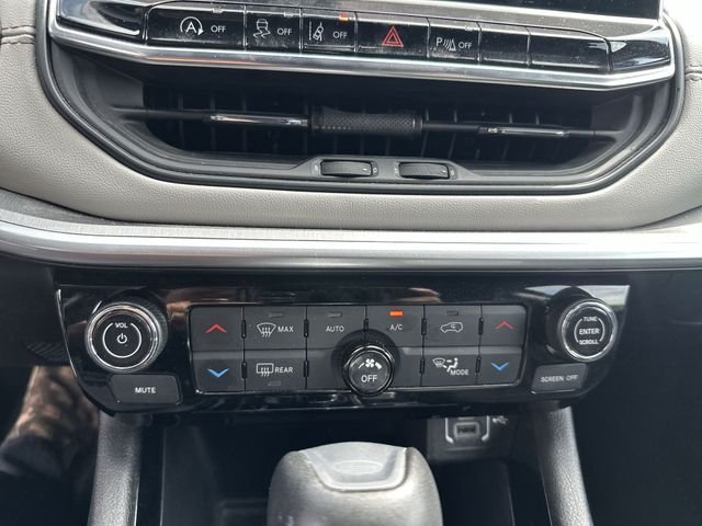 Used 2025 Red Jeep Limited image 18