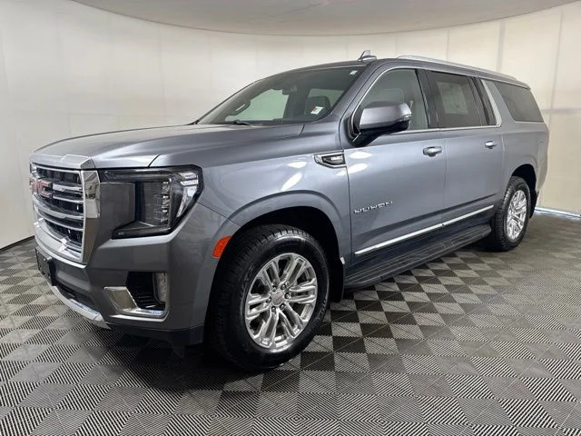 Used 2022 Gray GMC SLT image 8