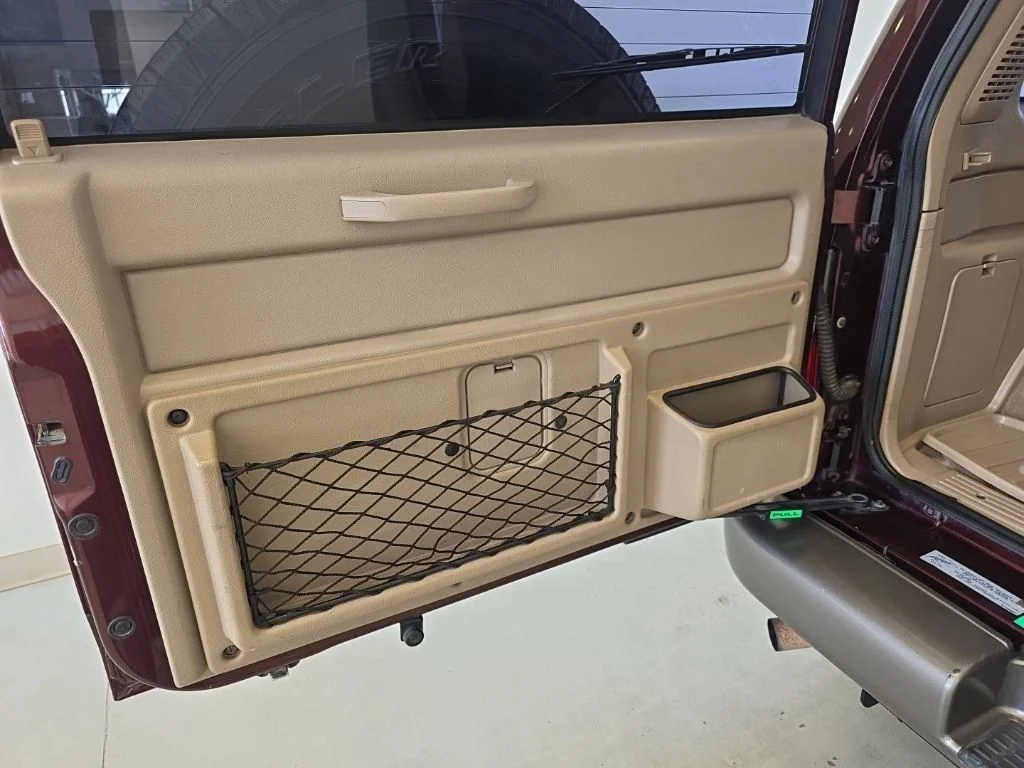 Used 2000 Red Isuzu S image 20