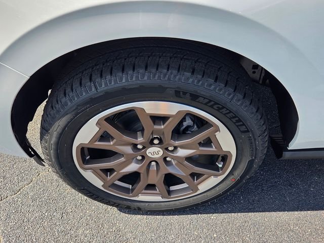 New 2027 White Ford King Ranch image 10
