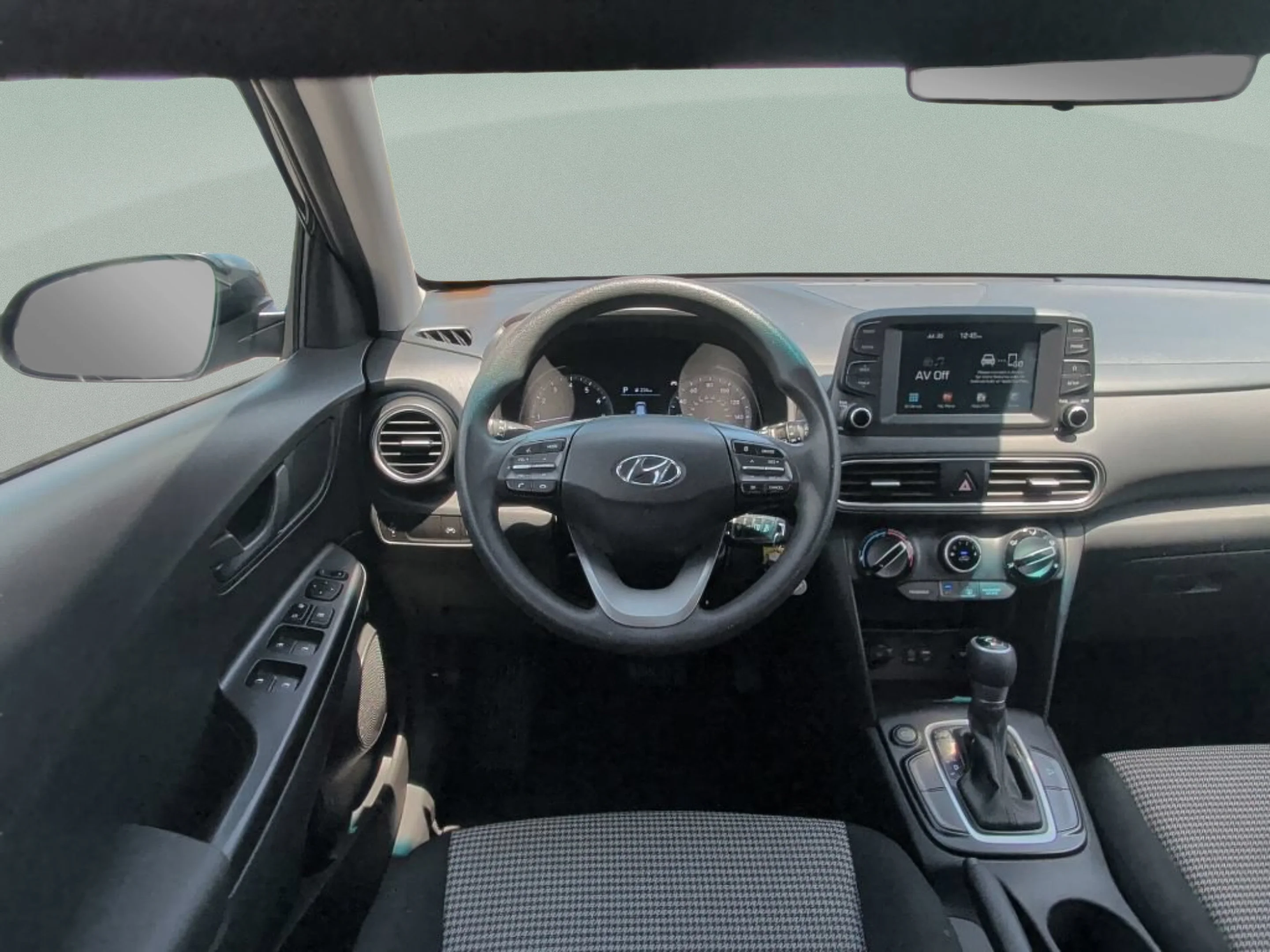 Used 2019 Thunder Gray Hyundai SE image 28